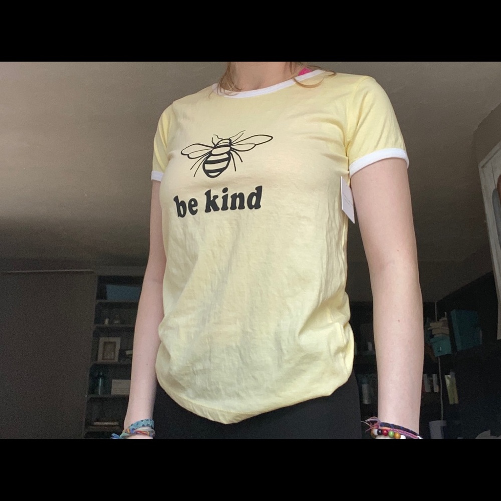 Yellow T shirt “be kind”